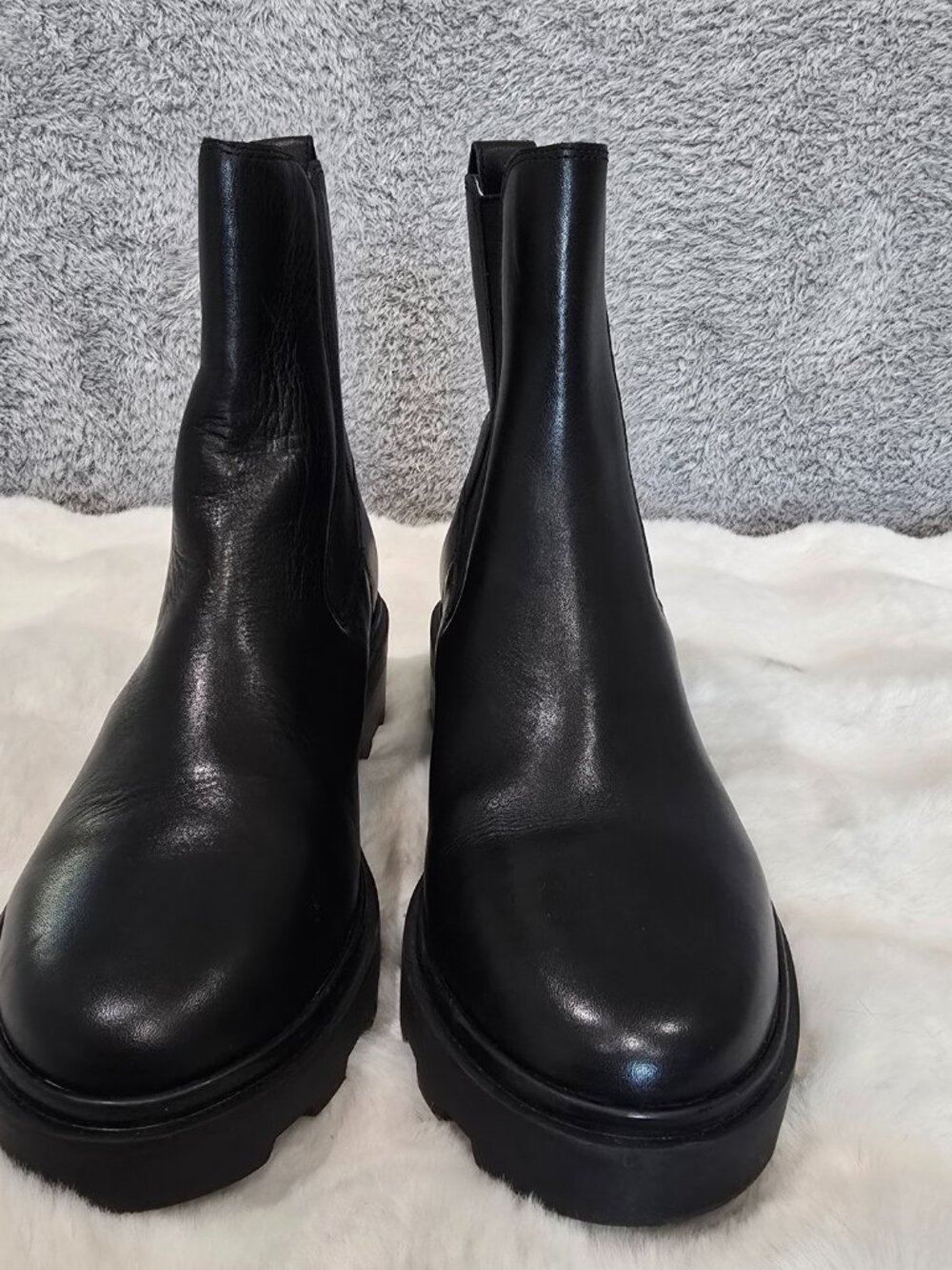 Madewell The Wyckoff Chelsea Lugsole Boot Black Leather Women's Size 7.5 NN020 - Picture 7 of 9